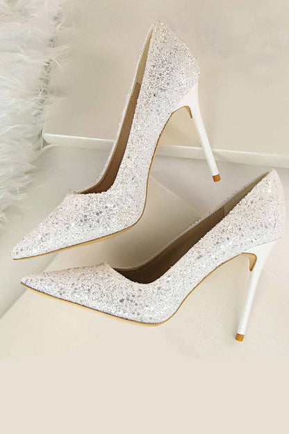 Classic Vintage Heels with a Flattering Fit