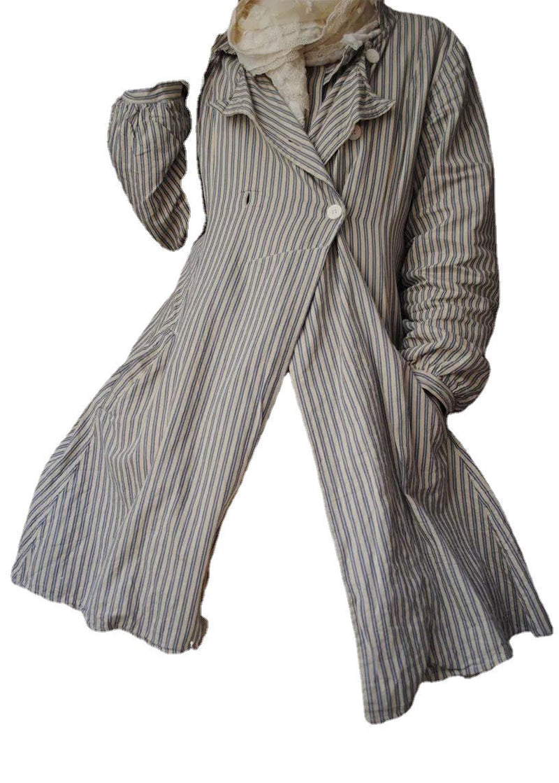 Effortlessly Elegant Coat with a Timeless Design