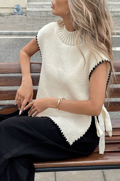 Well Tailored Sweater with a Graceful Silhouette