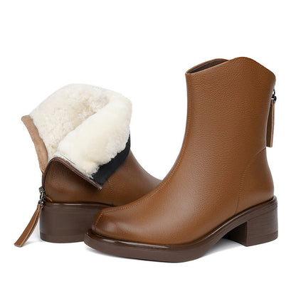 Polished Boots with an Effortless Classic Look
