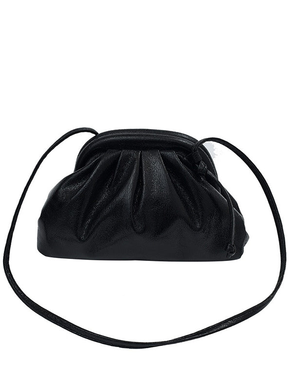 Well Tailored Bag with a Graceful Silhouette