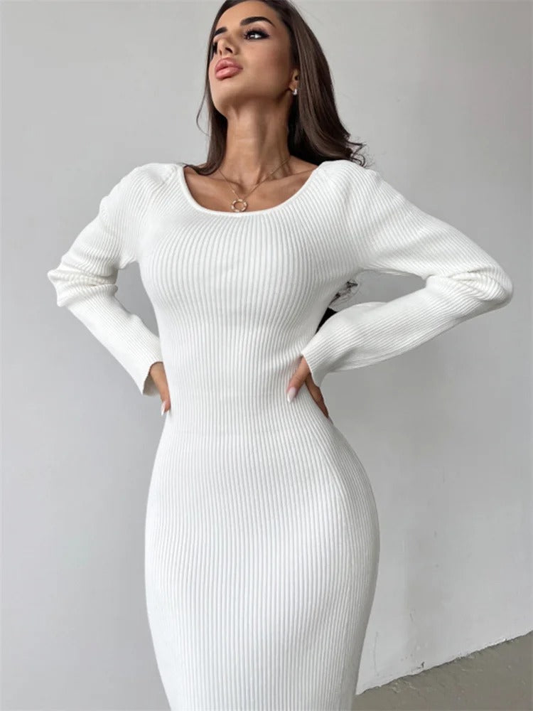 Classic Vintage Dress with a Flattering Fit