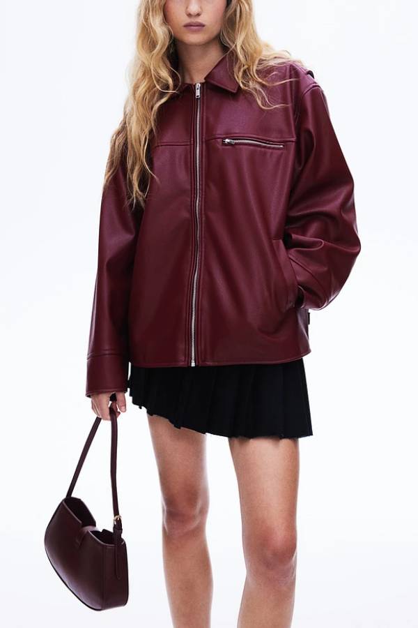 Well Tailored Jacket with a Graceful Silhouette