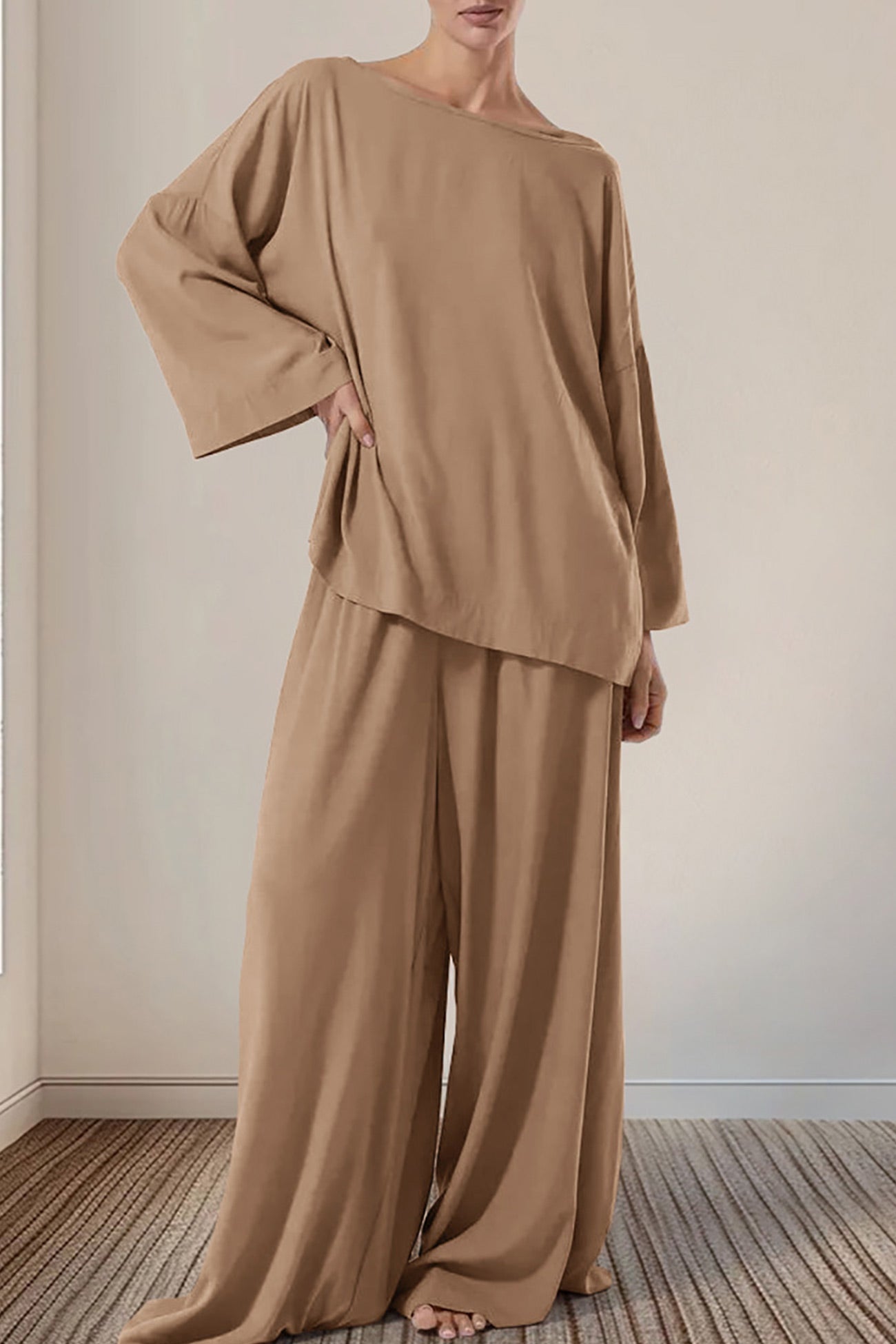 Well Tailored Garment with a Graceful Silhouette