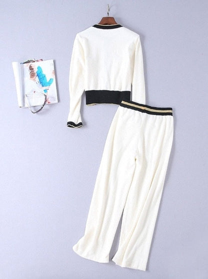 Sophisticated Garment with a Clean Classic Look