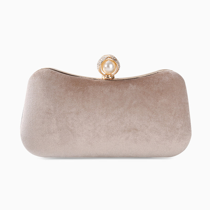 Beautifully Finished Garment in a Timeless Design