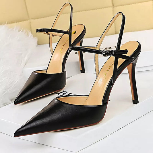 Well Tailored Heels with a Graceful Silhouette