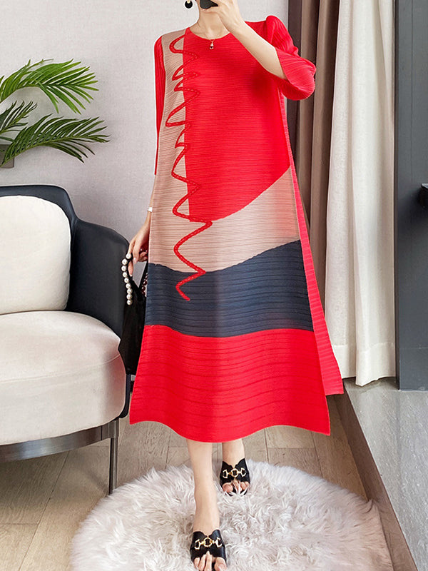 Classic Vintage & Enduringly Stylish Dress