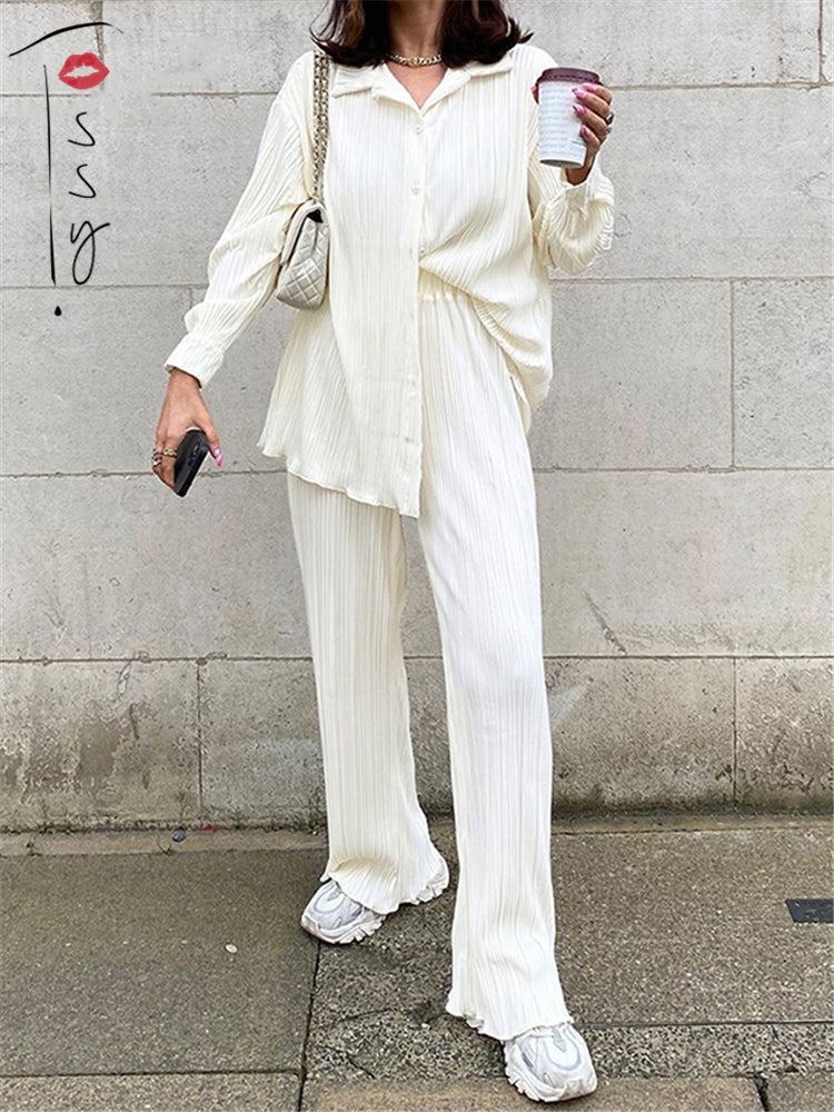 Sophisticated Shirt with a Clean Classic Look