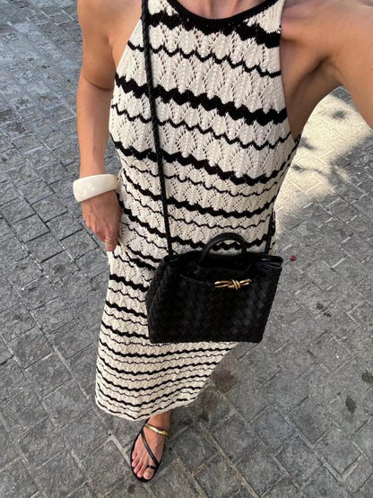Beautifully Finished Bag in a Timeless Design