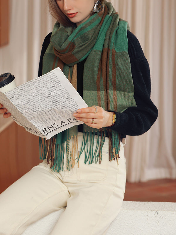 Gracefully Styled Garment for Any Occasion