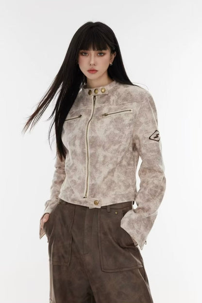 Well Tailored Jacket with a Graceful Silhouette
