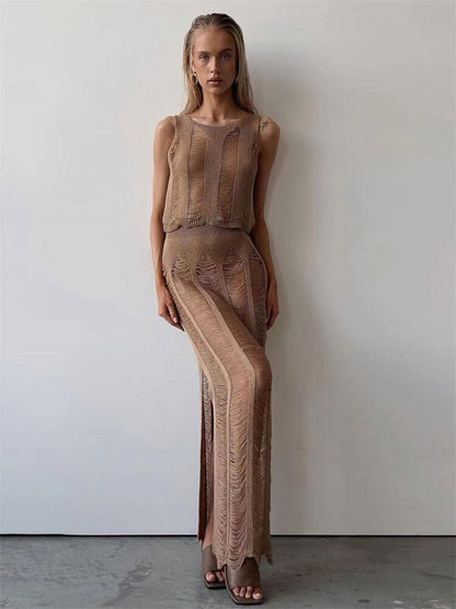 Effortlessly Elegant Top with a Timeless Design