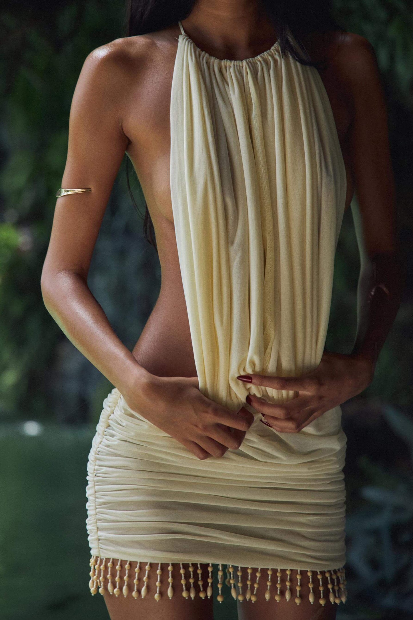 Beautifully Finished Dress in a Timeless Design
