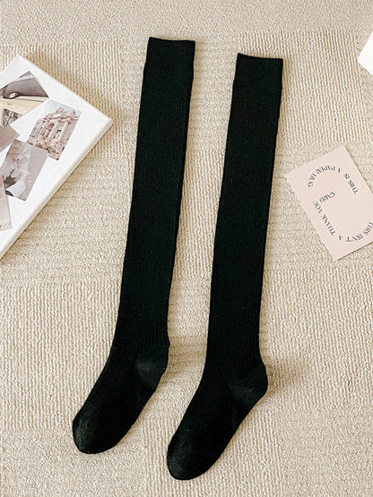Well Tailored Garment with a Graceful Silhouette