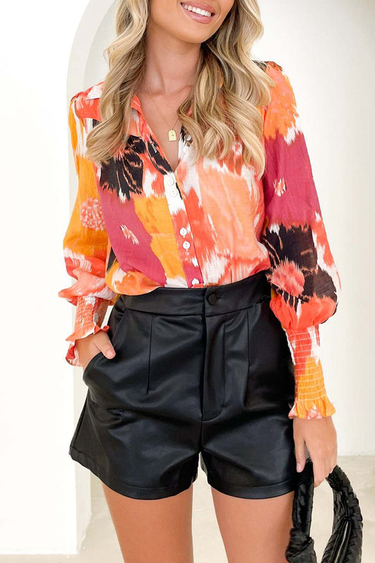 Effortlessly Elegant Top with a Timeless Design