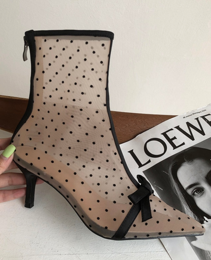 Classic Vintage Boots with a Flattering Fit