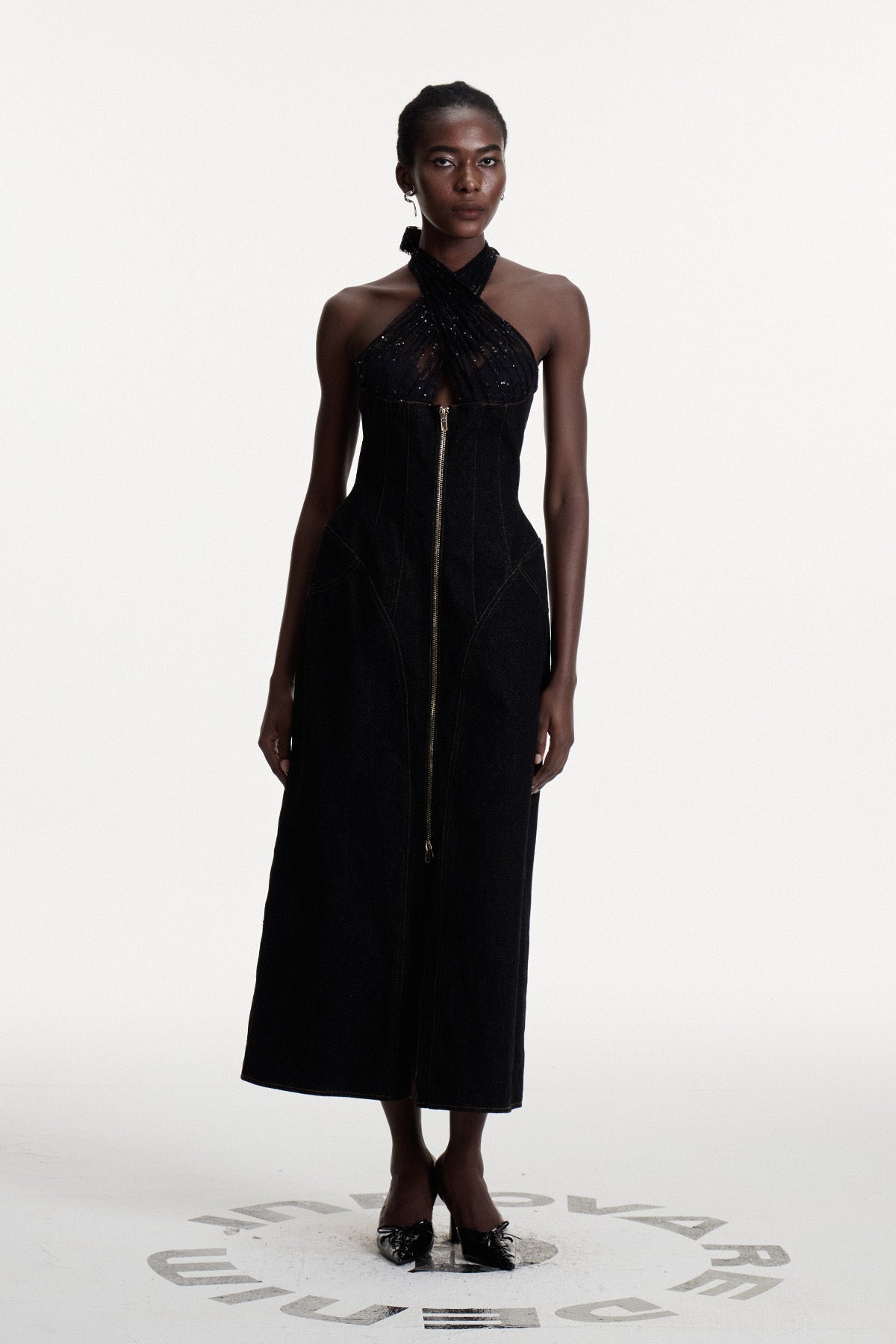 Beautifully Crafted Dress in a Classic Style