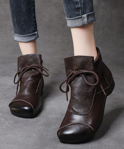 Elegantly Styled Boots for Everyday Wear
