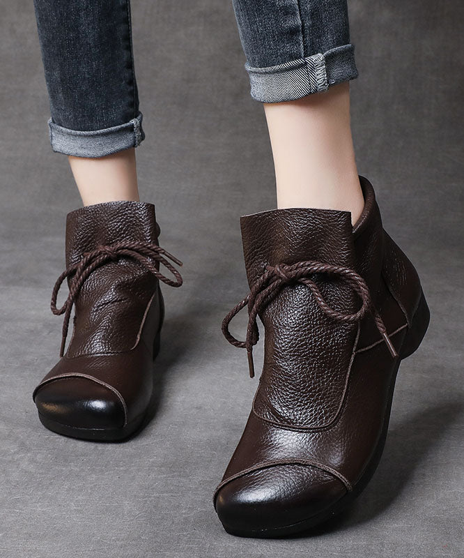 Elegantly Styled Boots for Everyday Wear