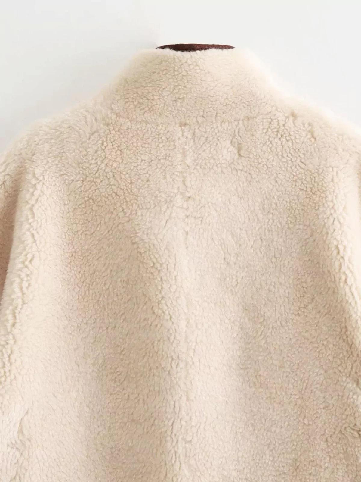 Beautifully Finished Jacket in a Timeless Design