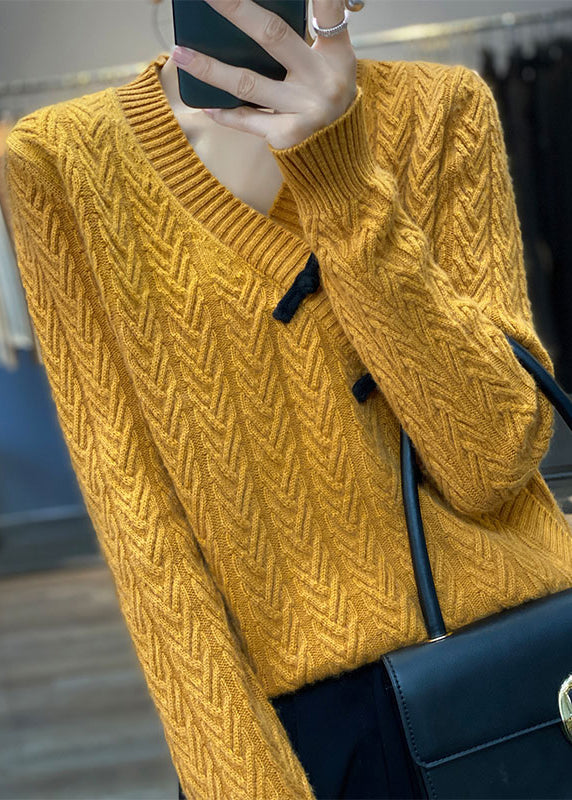 Elegantly Styled Sweater for Everyday Wear