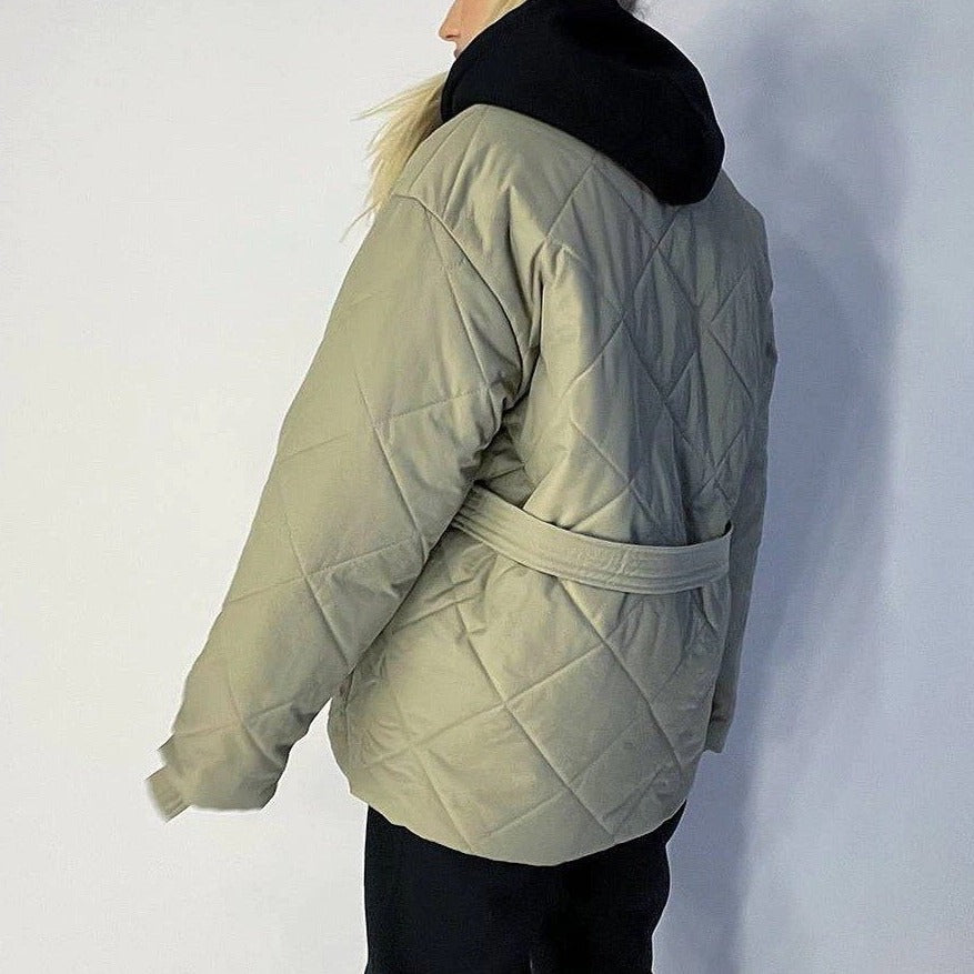 Classic Vintage Jacket with a Flattering Fit