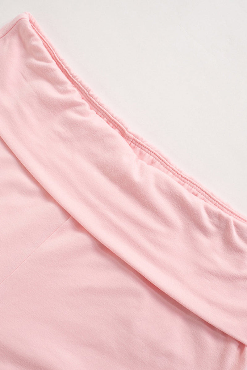 Elegantly Styled Pants for Everyday Wear