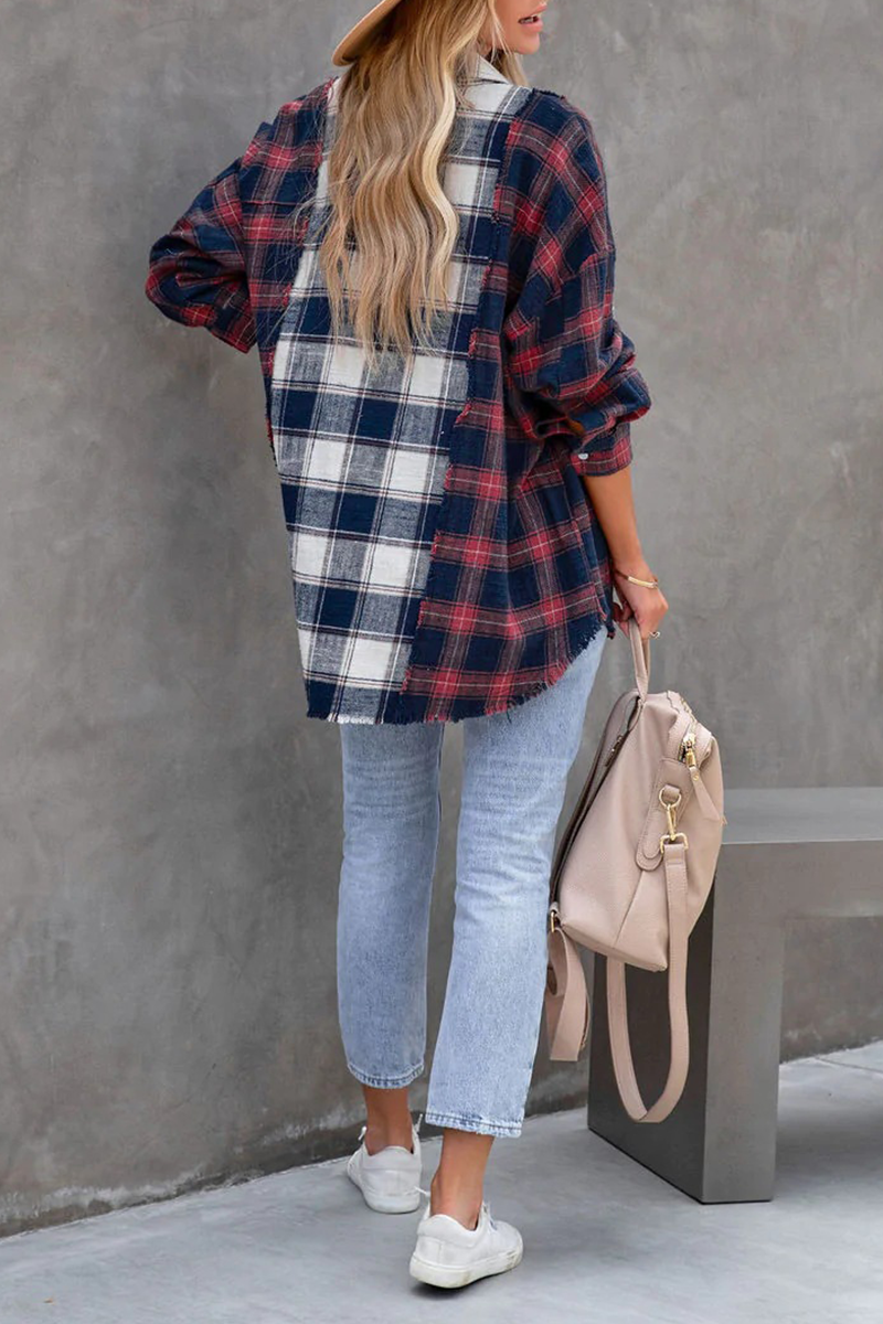 Effortlessly Elegant Top with a Timeless Design