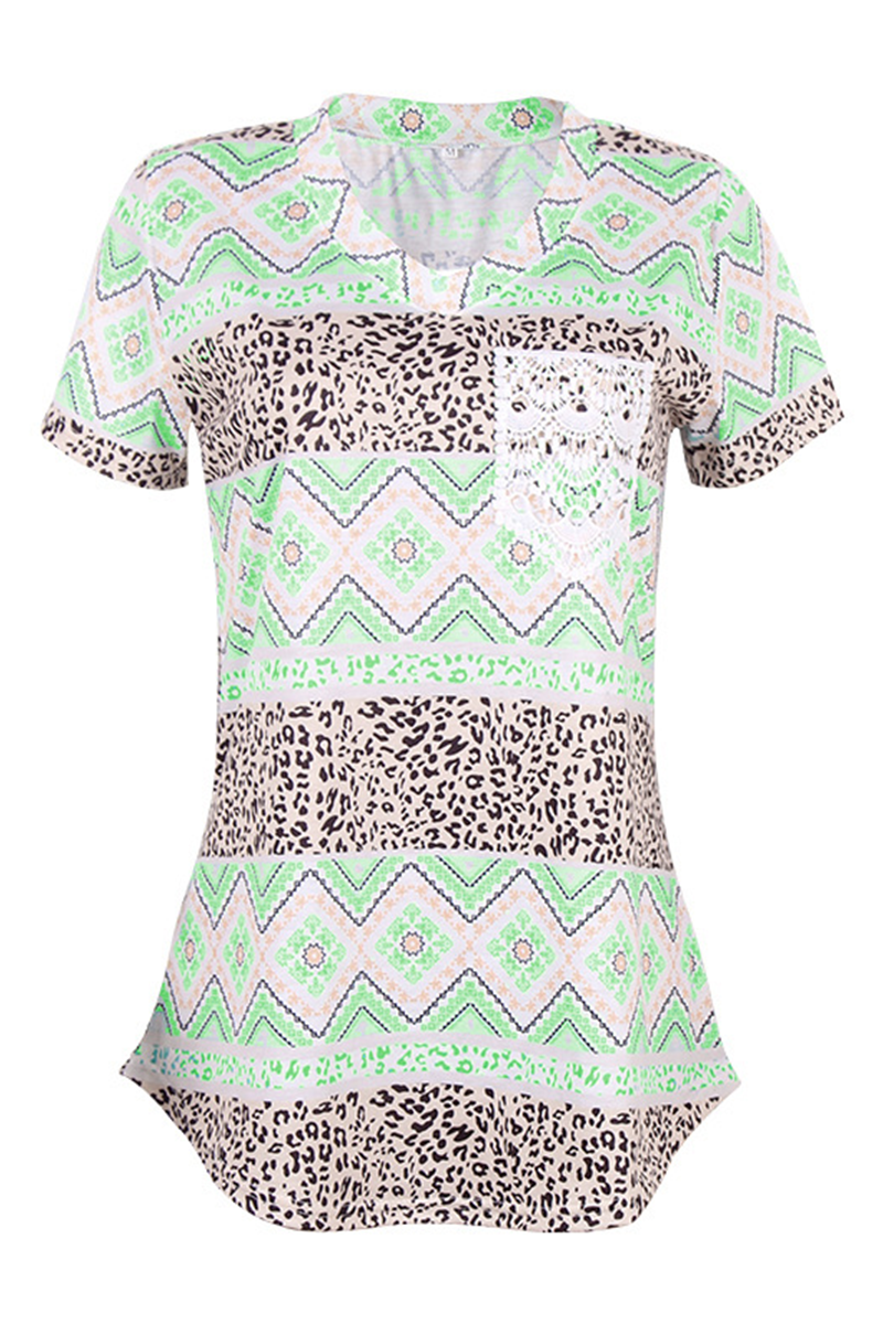 Beautifully Finished T-Shirt in a Timeless Design
