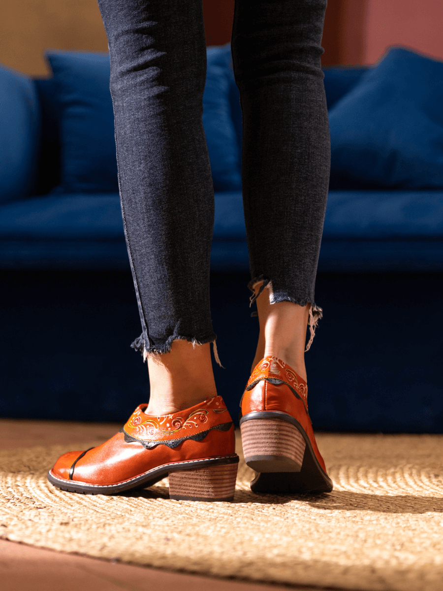 Gracefully Styled Garment for Any Occasion