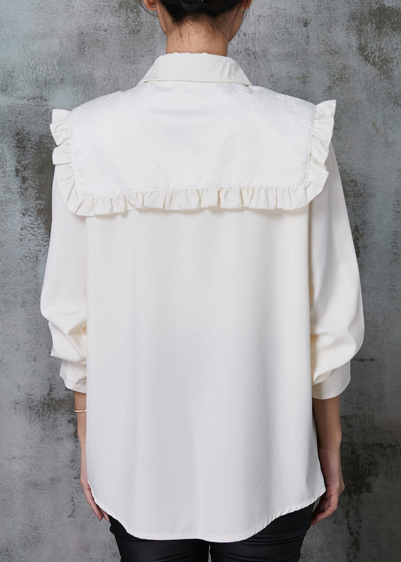Sophisticated Blouse with a Clean Classic Look