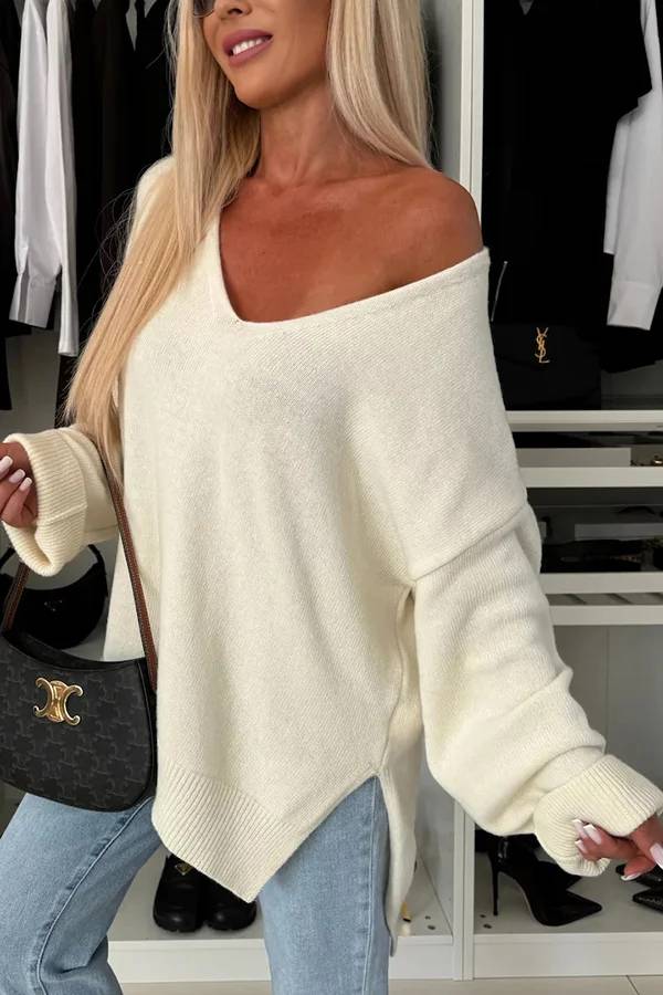 Polished Sweater with an Effortless Classic Look