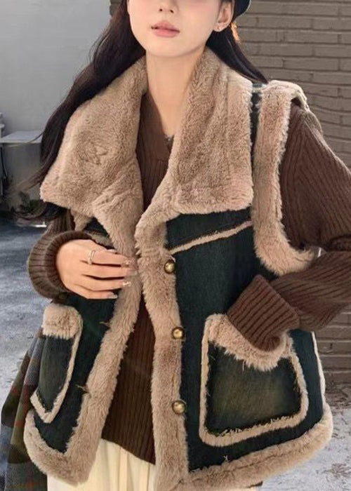Polished Coat with an Effortless Classic Look