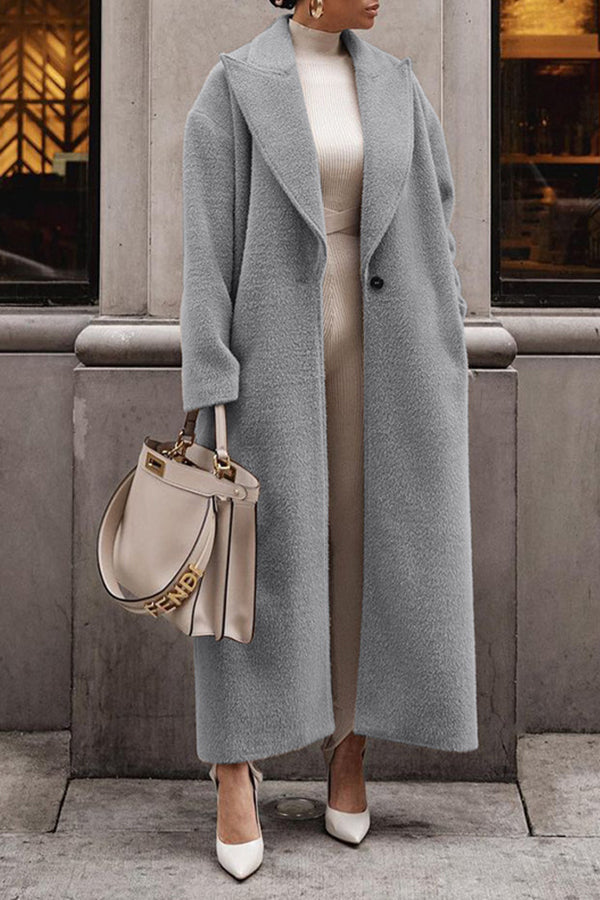 Classic Vintage Coat with a Flattering Fit