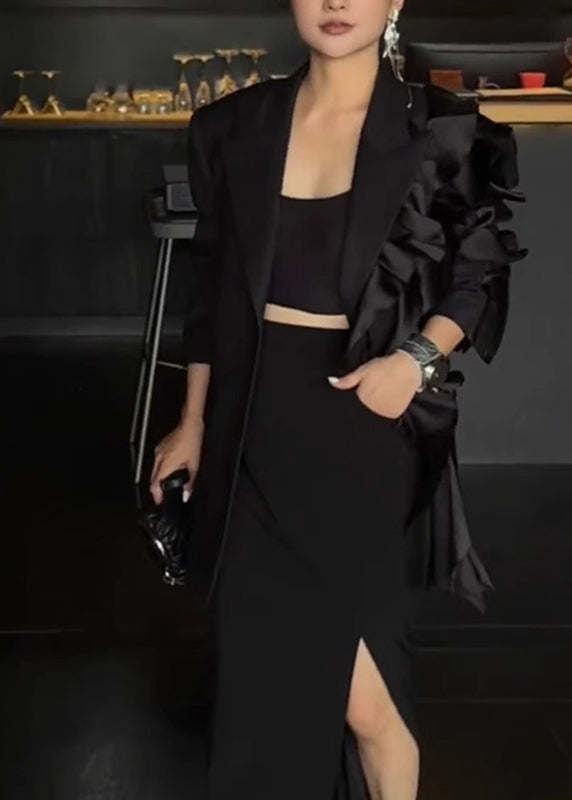 Effortlessly Elegant Coat with a Timeless Design