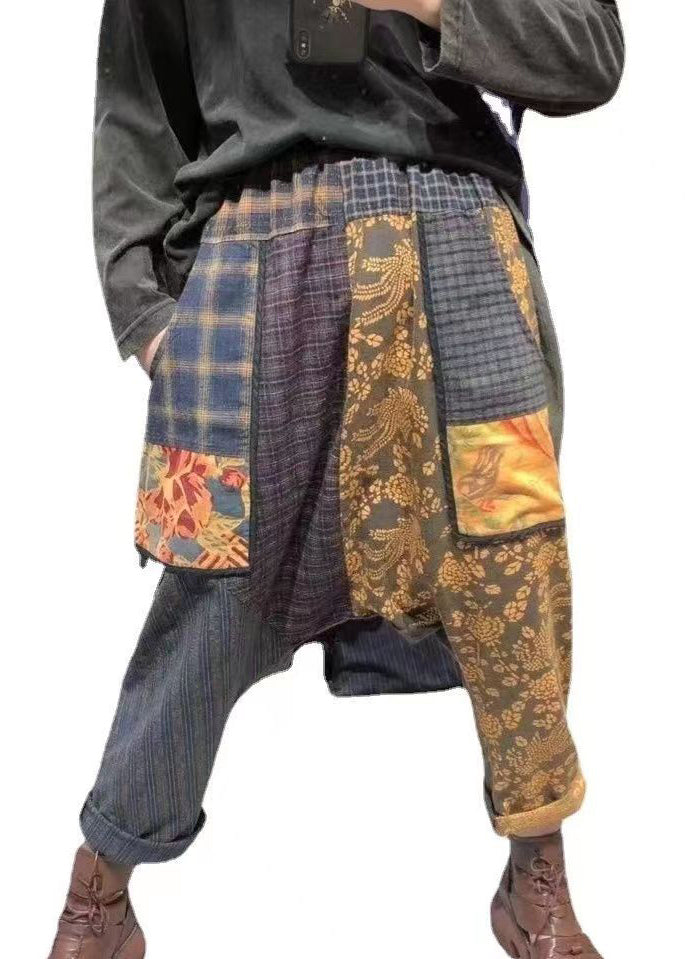 Effortlessly Elegant Pants with a Timeless Design