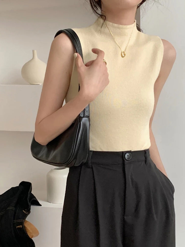 Effortlessly Elegant Blouse with a Timeless Design