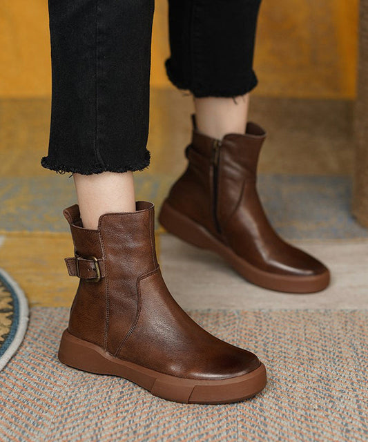 Beautifully Finished Boots in a Timeless Design