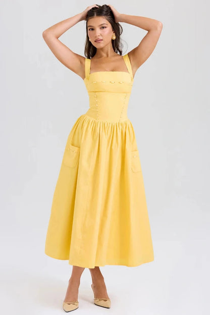 Sophisticated Dress with a Clean Classic Look