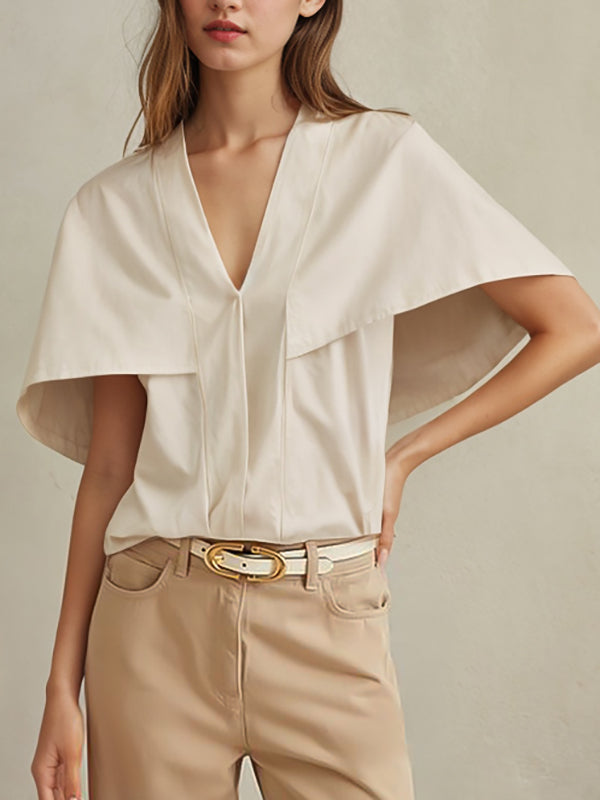 Beautifully Crafted Blouse in a Classic Style
