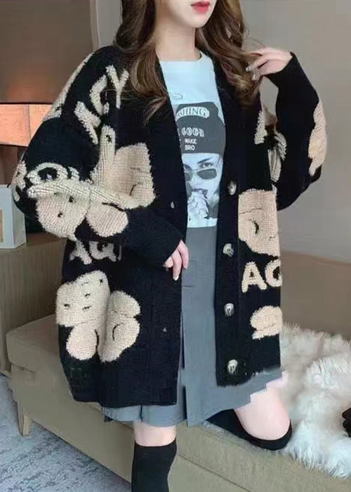 Effortlessly Elegant Coat with a Timeless Design