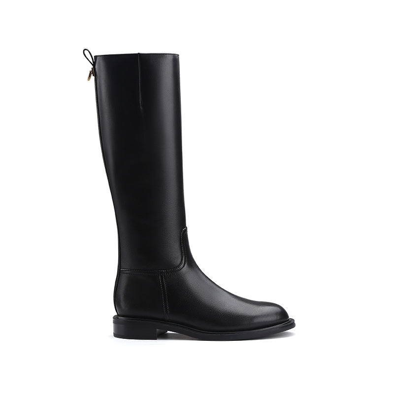 Polished Boots with an Effortless Classic Look
