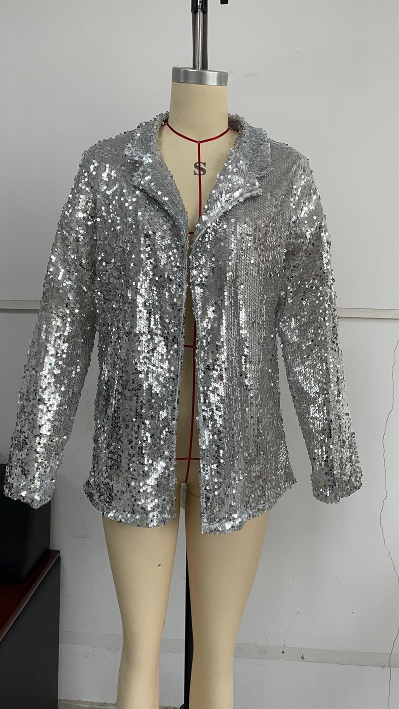 Well Tailored Garment with a Graceful Silhouette