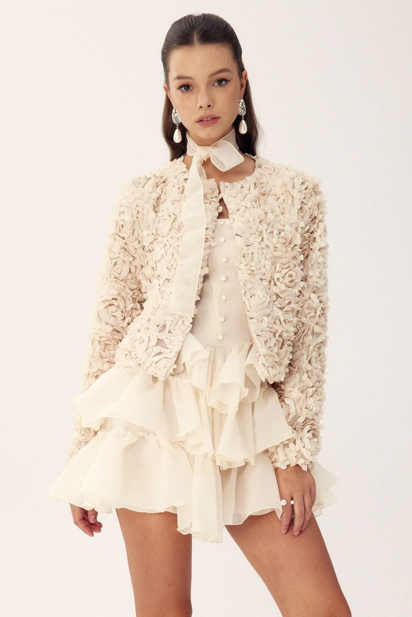 Well Tailored Jacket with a Graceful Silhouette