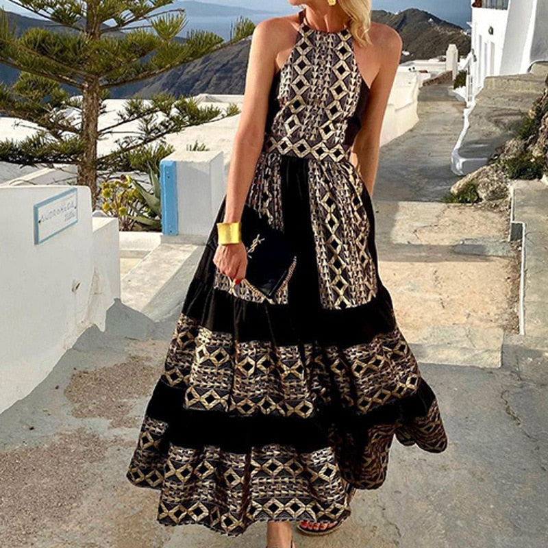 Sophisticated Dress with a Clean Classic Look