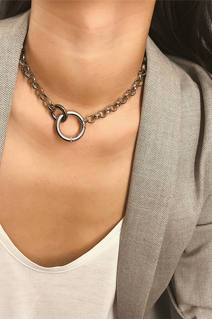 Sophisticated Garment with a Clean Classic Look