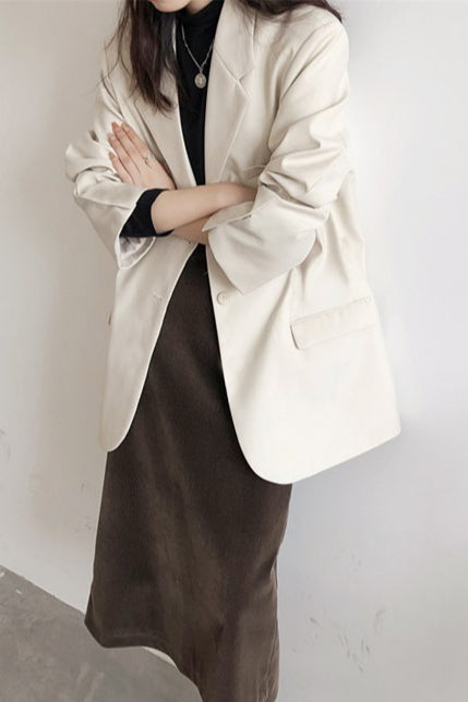 Well Tailored Garment with a Graceful Silhouette