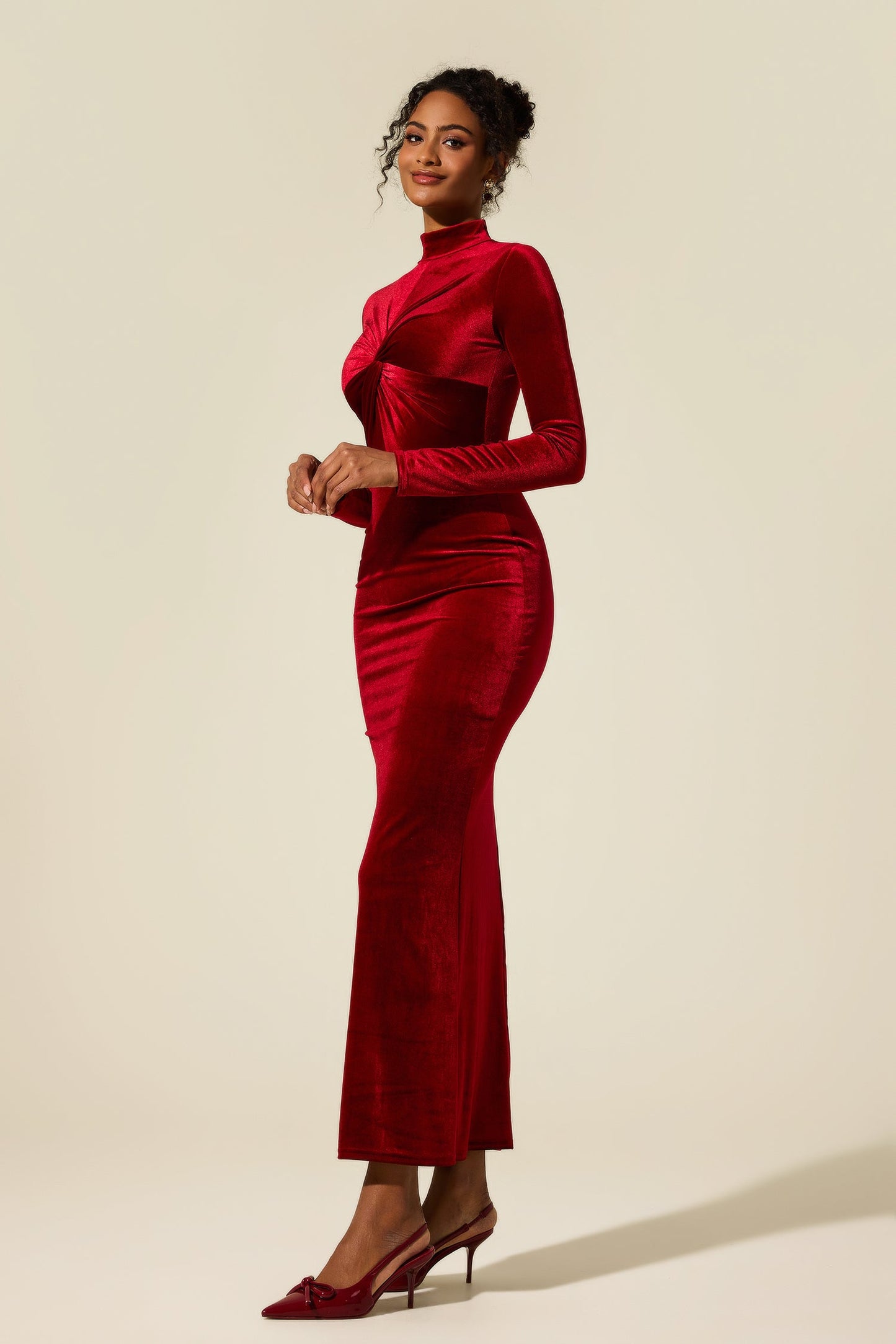 Sophisticated Dress with a Clean Classic Look