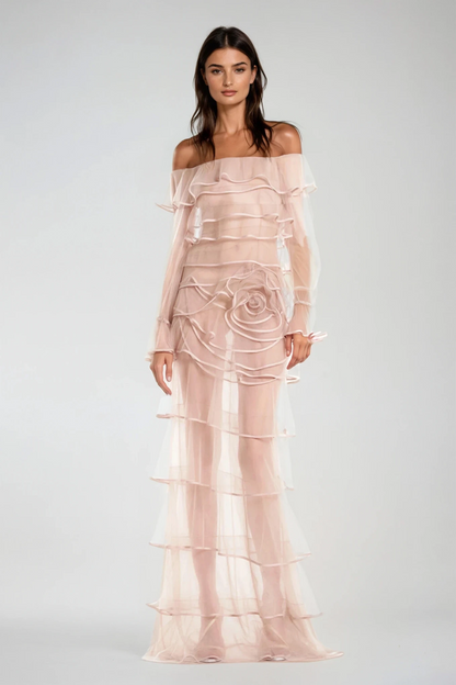 Gracefully Styled Dress for Any Occasion